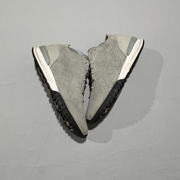 Asics Onitsuka Tiger Mens Gray Suede 1 Of 1 Colorado SAMPLE MT Samsara Sneaker 9 main image 5